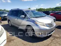 2011 Toyota SIENNA фото