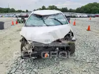 2011 Toyota SIENNA фото
