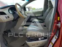 2011 Toyota SIENNA фото