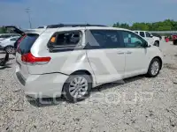2011 Toyota SIENNA фото