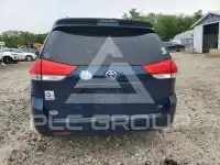 2011 Toyota SIENNA фото