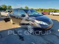 2011 Toyota SIENNA фото