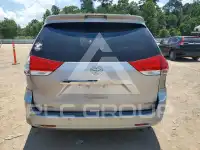 2011 Toyota SIENNA фото