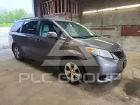 2011 Toyota SIENNA фото