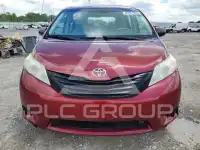 2011 Toyota SIENNA фото