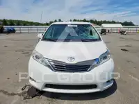 2011 Toyota SIENNA фото