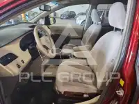 2011 Toyota SIENNA photo