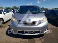 2011 Toyota SIENNA фото