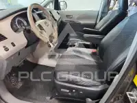 2011 Toyota SIENNA фото