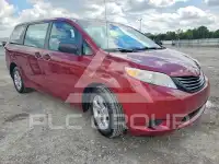 2011 Toyota SIENNA фото