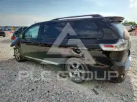 2011 Toyota SIENNA photo