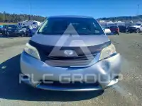 2011 Toyota SIENNA фото