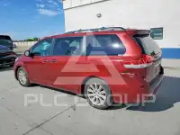 2011 Toyota SIENNA фото