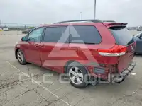 2011 Toyota SIENNA photo