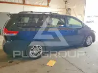 2011 Toyota SIENNA фото