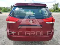 2011 Toyota SIENNA фото