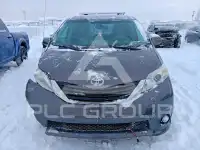 2011 Toyota SIENNA photo