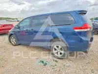 2011 Toyota SIENNA фото