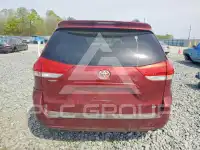 2011 Toyota SIENNA фото