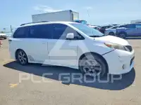 2011 Toyota SIENNA фото