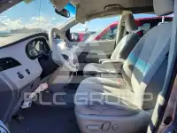 2011 Toyota SIENNA фото