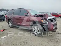 2011 Toyota SEQUOIA фото