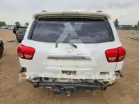 2011 Toyota SEQUOIA фото