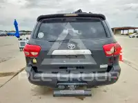 2011 Toyota SEQUOIA фото