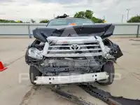 2011 Toyota SEQUOIA фото