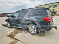 2011 Toyota SEQUOIA фото