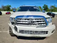 2011 Toyota SEQUOIA фото