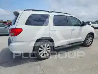 2011 Toyota SEQUOIA фото