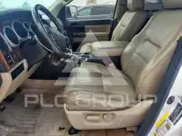 2011 Toyota SEQUOIA фото