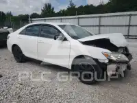 2011 Toyota CAMRY фото