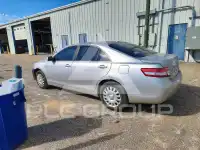 2011 Toyota CAMRY фото