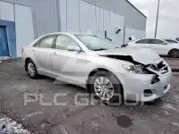 2011 Toyota CAMRY фото