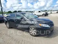 2011 Toyota CAMRY фото