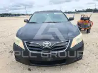 2011 Toyota CAMRY photo