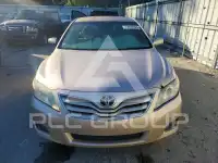 2011 Toyota CAMRY photo