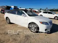 2011 Toyota CAMRY фото