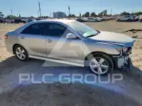 2011 Toyota CAMRY photo