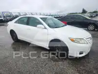 2011 Toyota CAMRY photo
