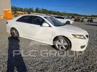 2011 Toyota CAMRY фото