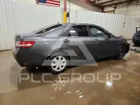 2011 Toyota CAMRY photo