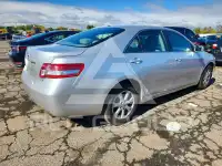 2011 Toyota CAMRY photo