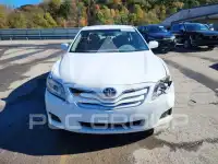 2011 Toyota CAMRY фото