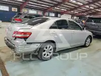 2011 Toyota CAMRY фото