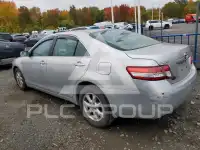 2011 Toyota CAMRY фото