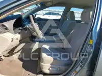 2011 Toyota CAMRY фото