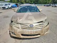 2011 Toyota CAMRY фото